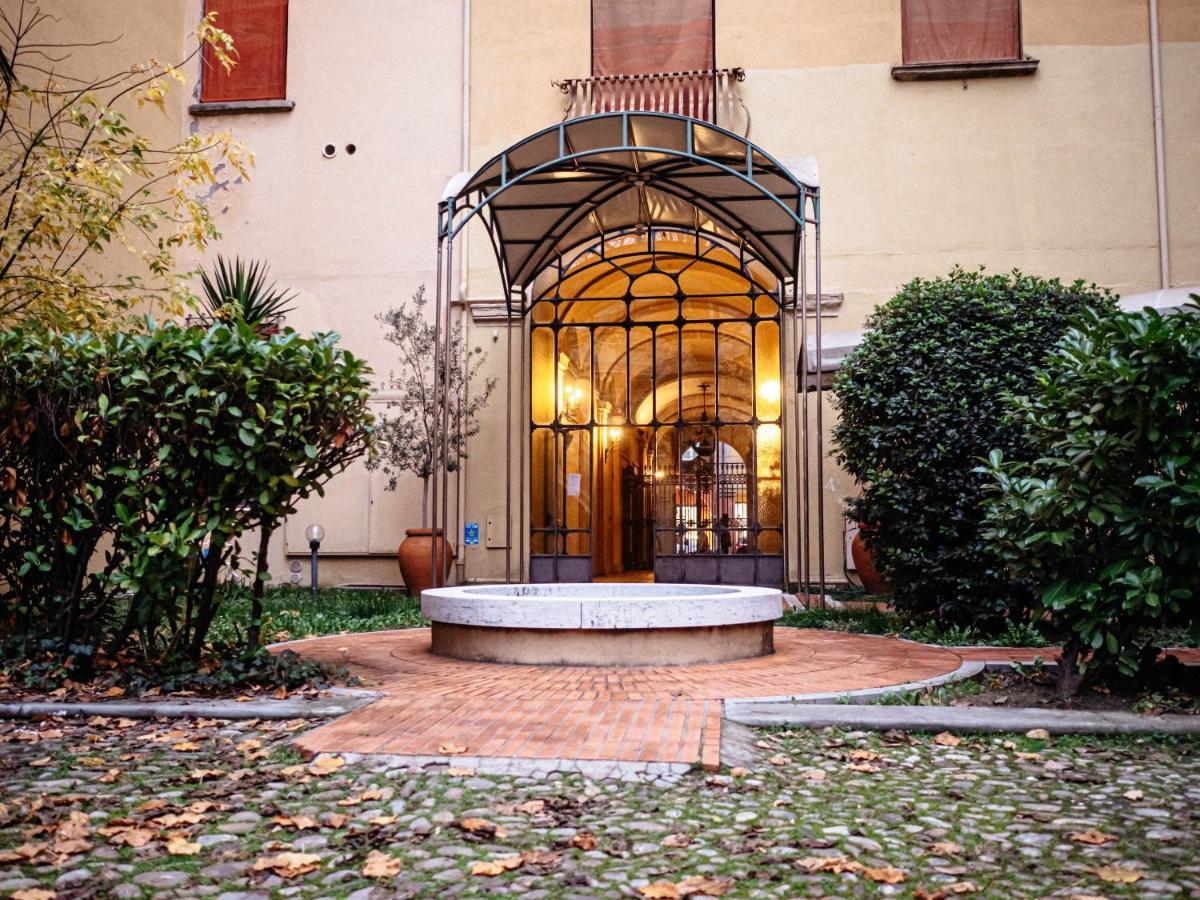 Atelier Pallavicini Suites Bologne Extérieur photo